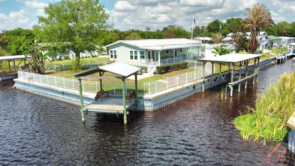 $395,000 | 7902 Southeast 95th Trail, Okeechobee, FL 34974