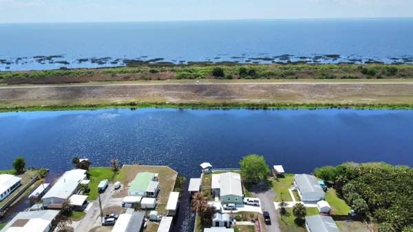 $395,000 | 7902 Southeast 95th Trail, Okeechobee, FL 34974