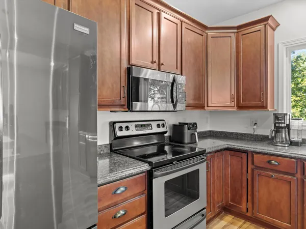 $649,900 | 12024 Point Creek Road, Meeme, WI 53063