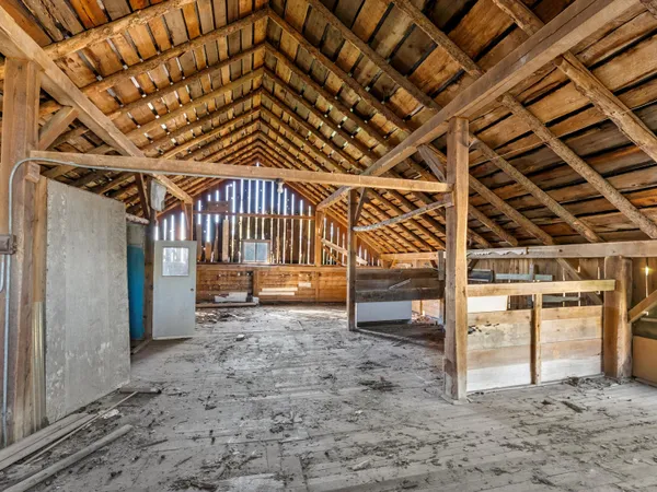 $649,900 | 12024 Point Creek Road, Meeme, WI 53063