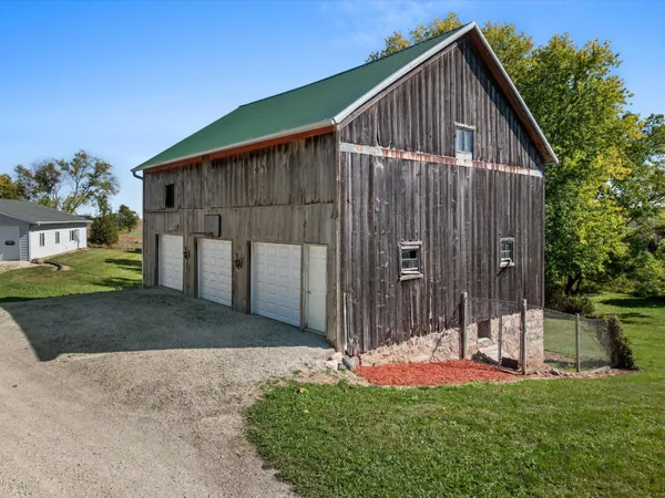 $649,900 | 12024 Point Creek Road, Meeme, WI 53063