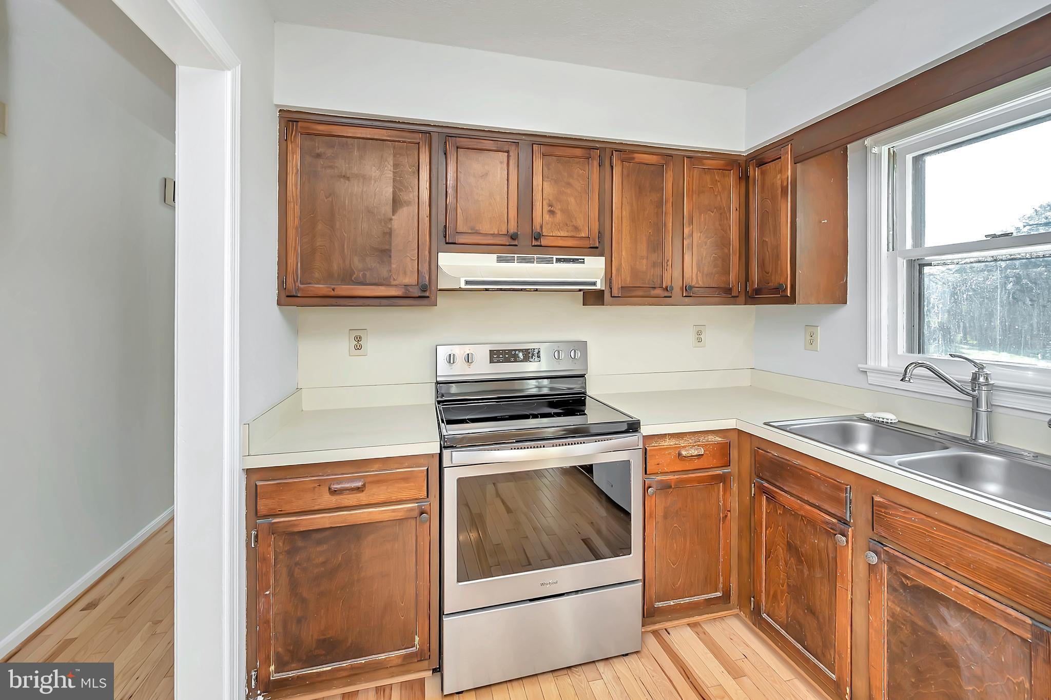 1191 Woodstock Road King George, VA 22485 - Photo 11 of 54 Gallery Image 11