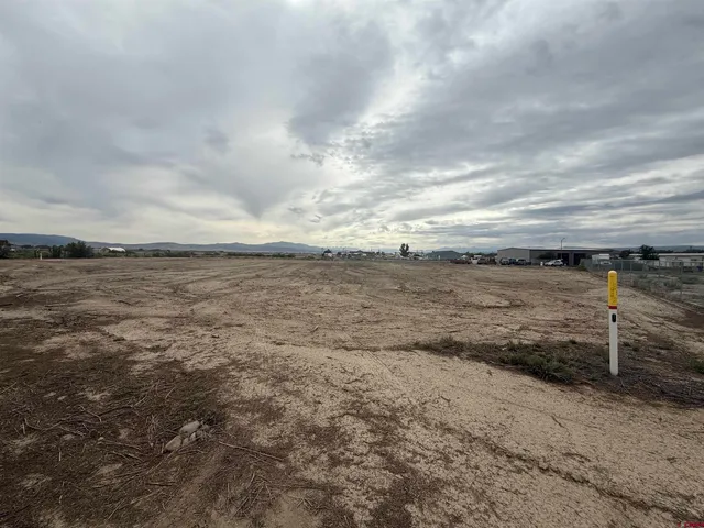 $750 | 3050 Aerotech Place, Montrose, CO 81401