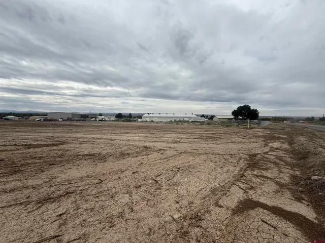 $750 | 3050 Aerotech Place, Montrose, CO 81401