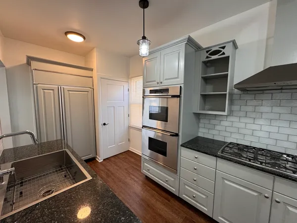$329,900 | 404 Sherman Street, Joliet, IL 60433