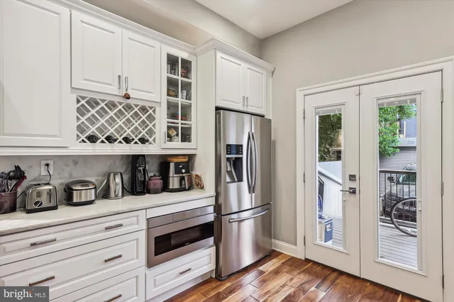 $4,700 | 141 T Street Northwest, Washington, DC 20001