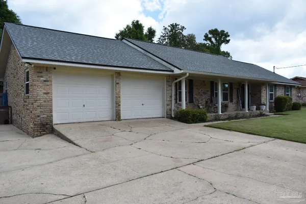 $419,000 | 3860 Collingswood Road, Pensacola, FL 32514