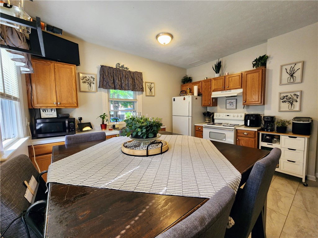 674 Parsells Avenue Rochester, NY 14609 - Photo 10 of 19
