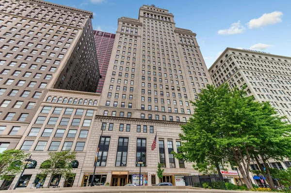 $3,300 | 310 South Michigan Avenue, Unit 1207, Chicago, IL 60604