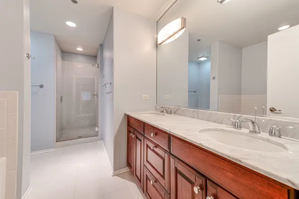 $3,300 | 310 South Michigan Avenue, Unit 1207, Chicago, IL 60604