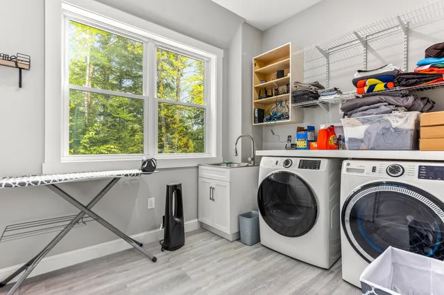 $1,750,000 | 11 Weeping Birches Lane, Thornton, NH 03285