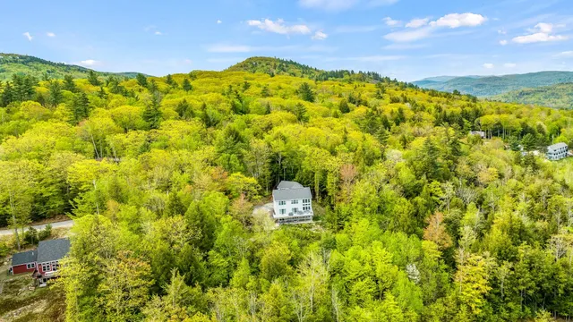 $1,750,000 | 11 Weeping Birches Lane, Thornton, NH 03285