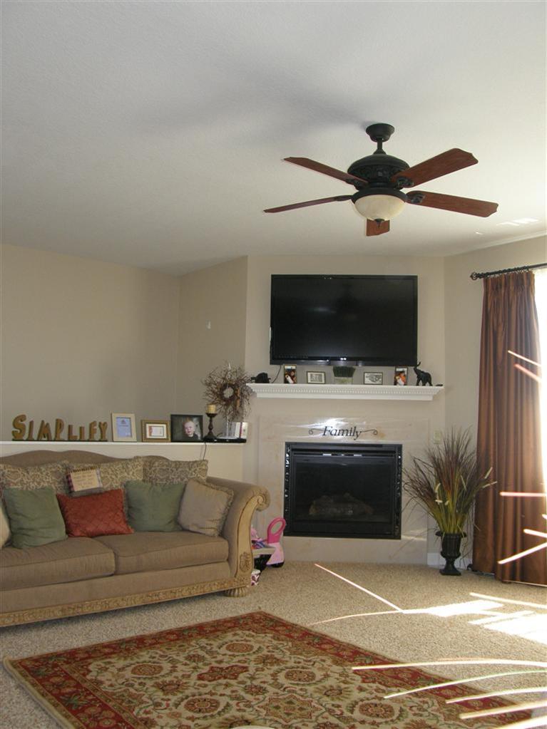 3101 Valley View Court Clinton, IA 52732 - Photo 5 of 24 Gallery Image 5