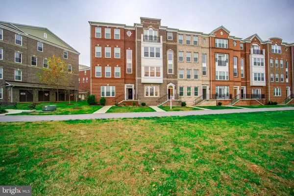 $499,900 | 20355 Century Boulevard, Unit 177L, Germantown, MD 20874