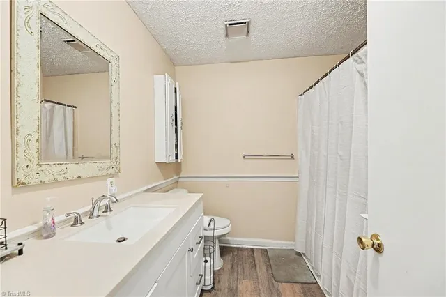 $220,000 | 1133 East Stadium Drive, Eden, NC 27288