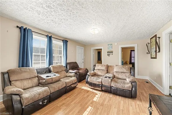 $212,000 | 1133 East Stadium Drive, Eden, NC 27288