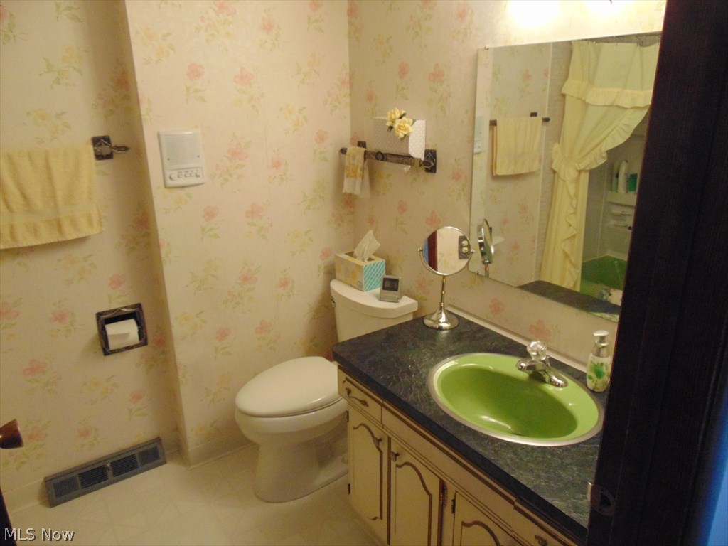4944 Winchell Road Mantua, OH 44255 - Photo 13 of 21 Gallery Image 13