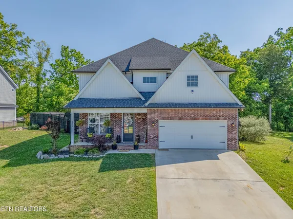 $469,900 | 7826 Lake Mountain Lane, Knoxville, TN 37938