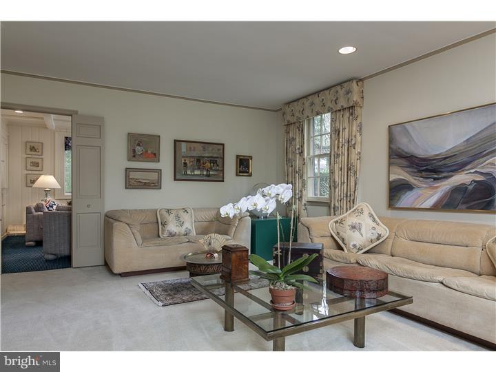 325 Sinkler Road Wyncote, PA 19095 - Photo 3 of 16 Living Room