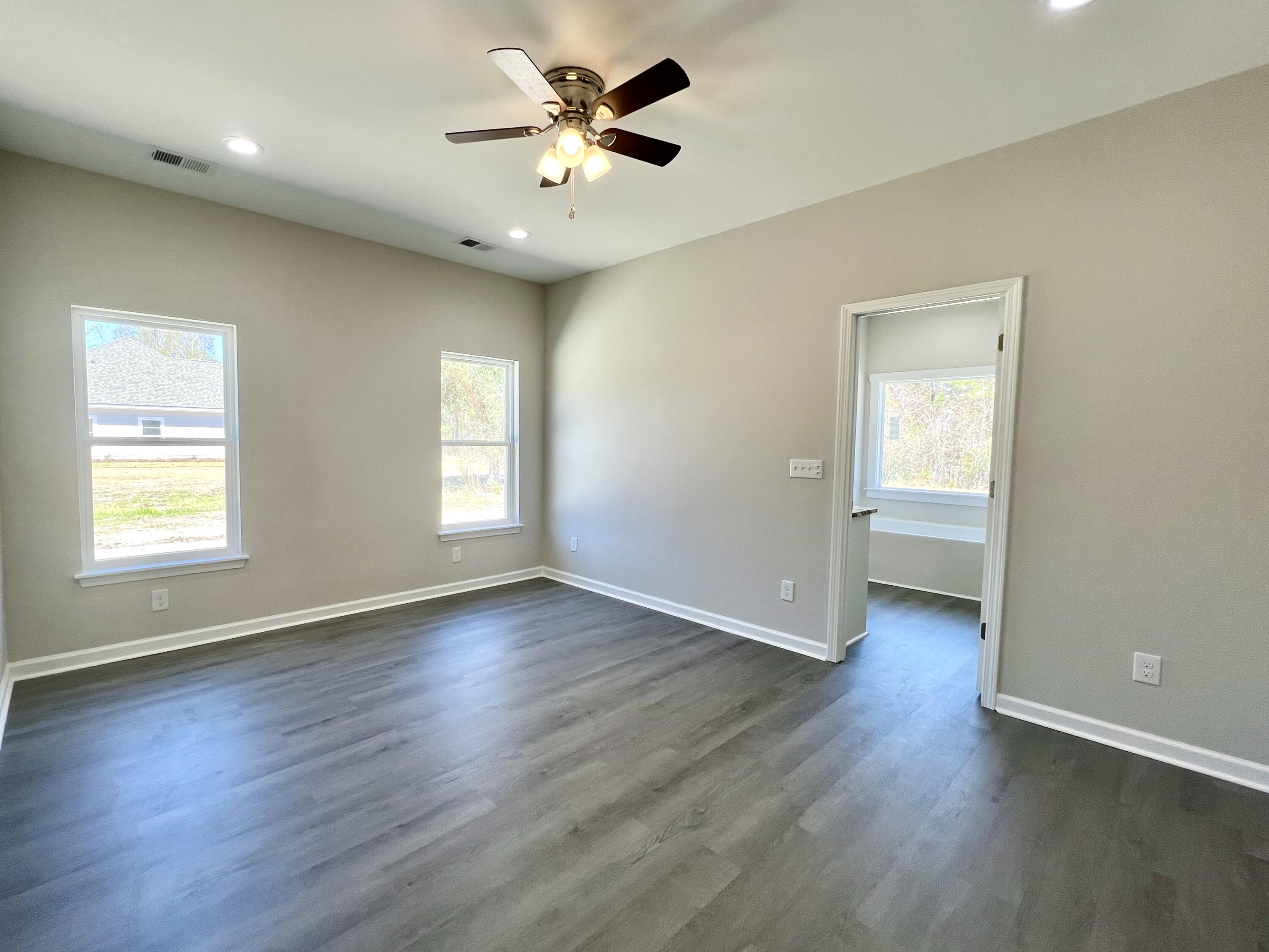 559 Society Road McClellanville, SC 29458 - Photo 4 of 26 IMG_8070