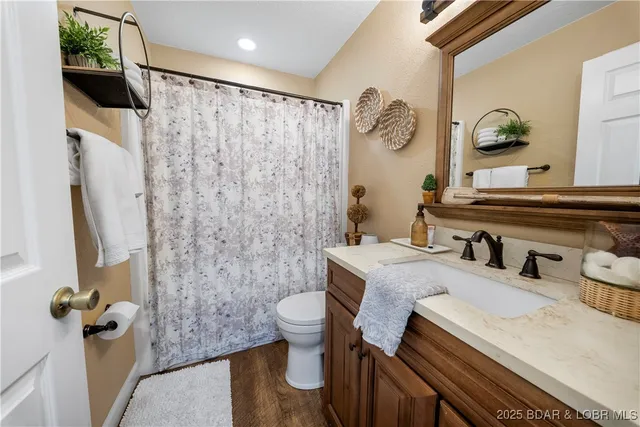 $315,000 | 312 Windsor Bay Drive, Unit 4A, Camdenton, MO 65020