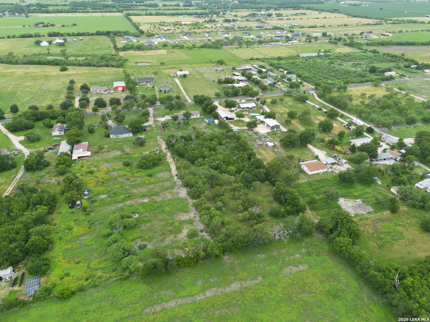 5716 County Road Lytle, TX 78052 - Photo 6 of 14
