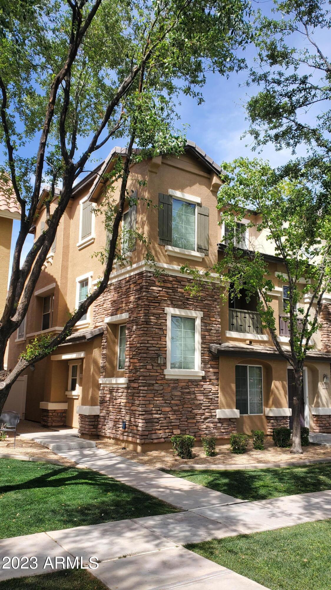 105 West Commerce Court Gilbert, AZ 85233 - Photo 1 of 24 Photo #1