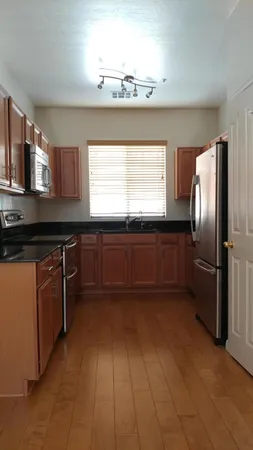 $2,200 | 105 West Commerce Court, Gilbert, AZ 85233