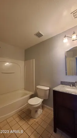 $2,200 | 105 West Commerce Court, Gilbert, AZ 85233