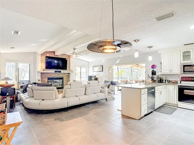 $625,000 | 6005 Pratt Street, Tampa, FL 33647