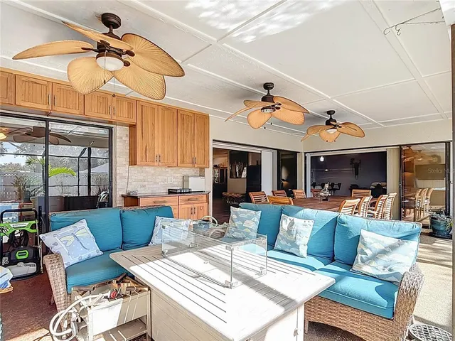 $625,000 | 6005 Pratt Street, Tampa, FL 33647