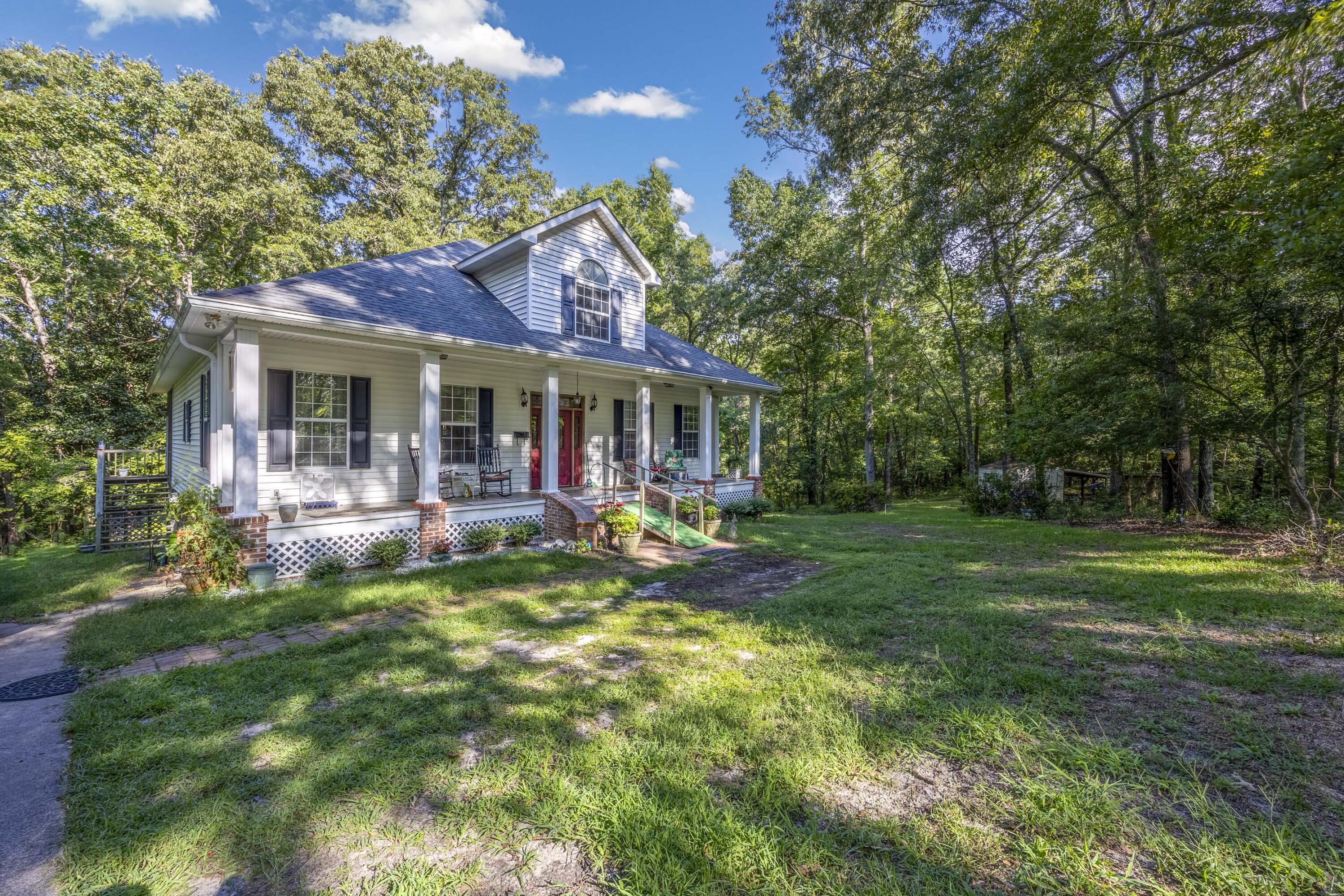 481 Mt Pleasant Road Monetta, SC 29105 - Photo 2 of 47