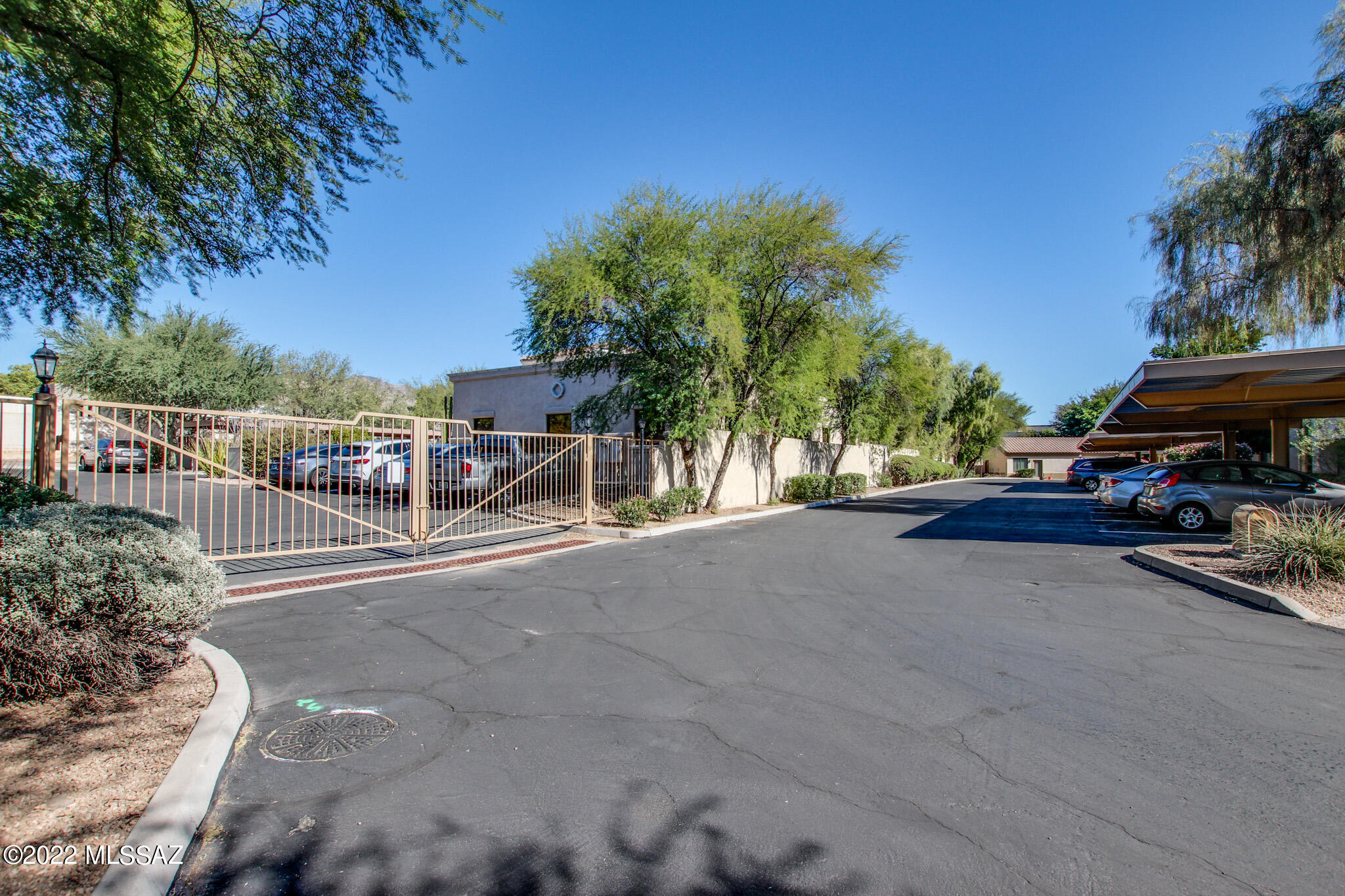 2550 East River Road, Unit 4202 Tucson, AZ 85718 - Photo 43 of 47