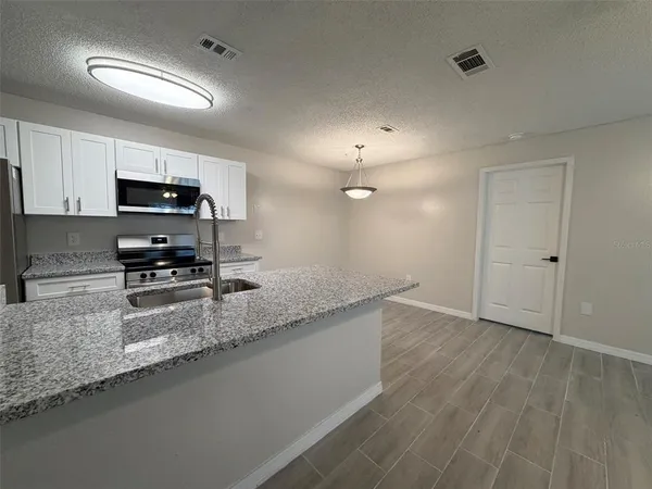 $1,599 | 623 Dory Lane, Unit 109, Altamonte Springs, FL 32714