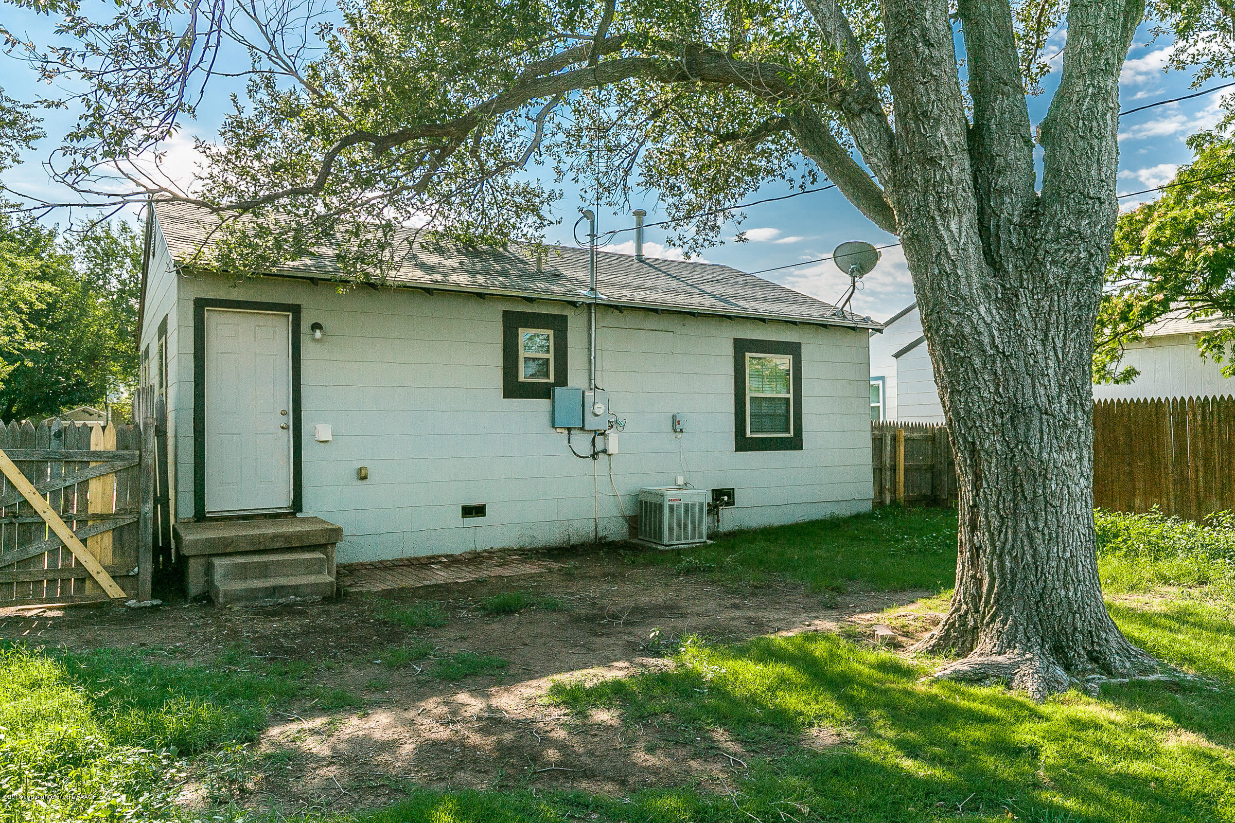 4620 South Bonham Street Amarillo, TX 79110 - Photo 12 of 15 012_Back-2