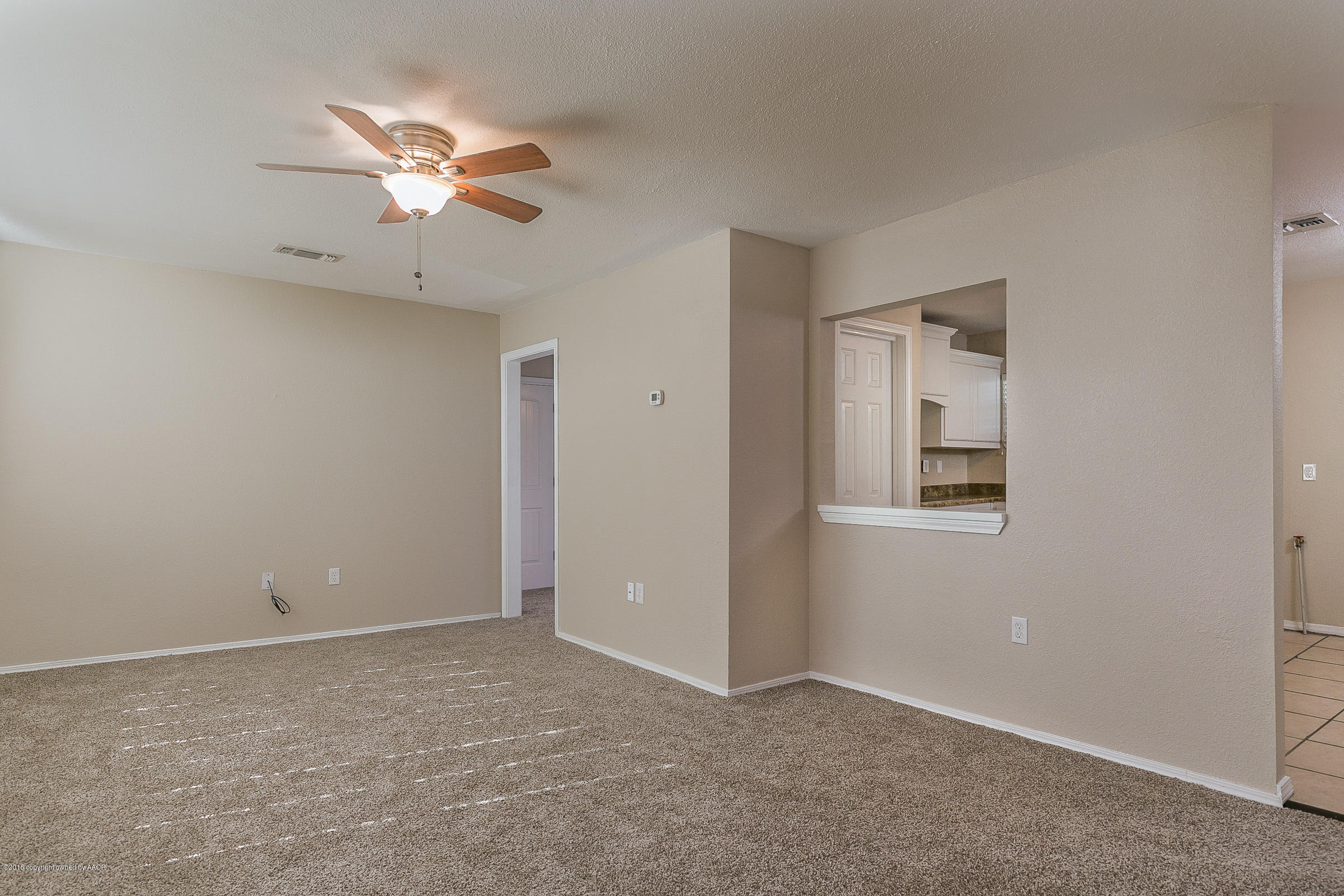 4620 South Bonham Street Amarillo, TX 79110 - Photo 3 of 15 003_Living Room-2
