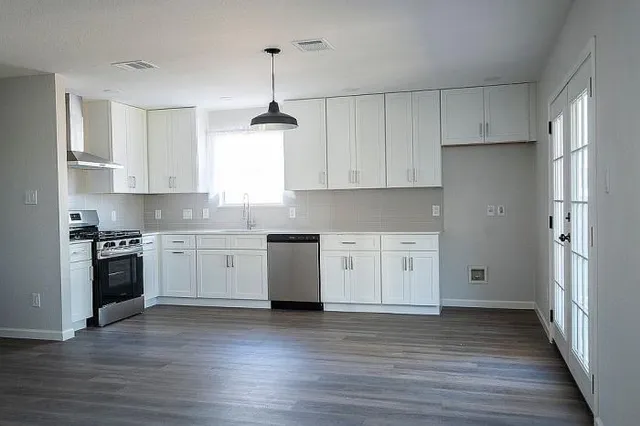 $380,000 | 1606 Rossport Bend, Leander, TX 78641