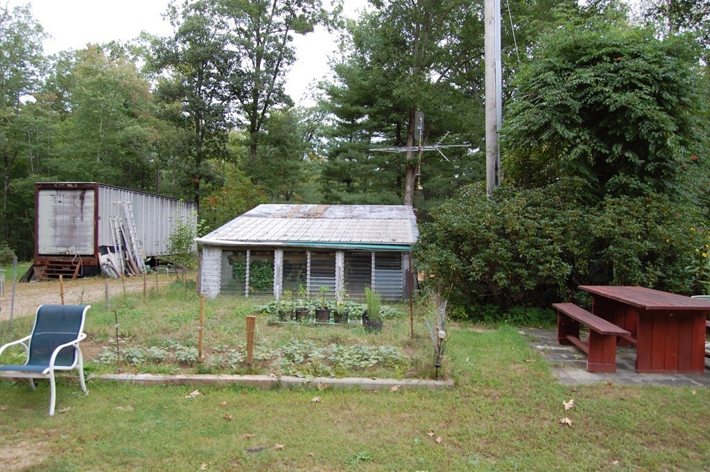 920 W Road New Braintree, MA 01531 - Photo 17 of 18