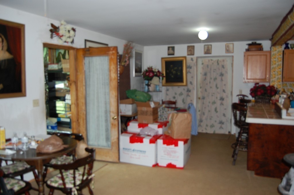 920 W Road New Braintree, MA 01531 - Photo 6 of 18