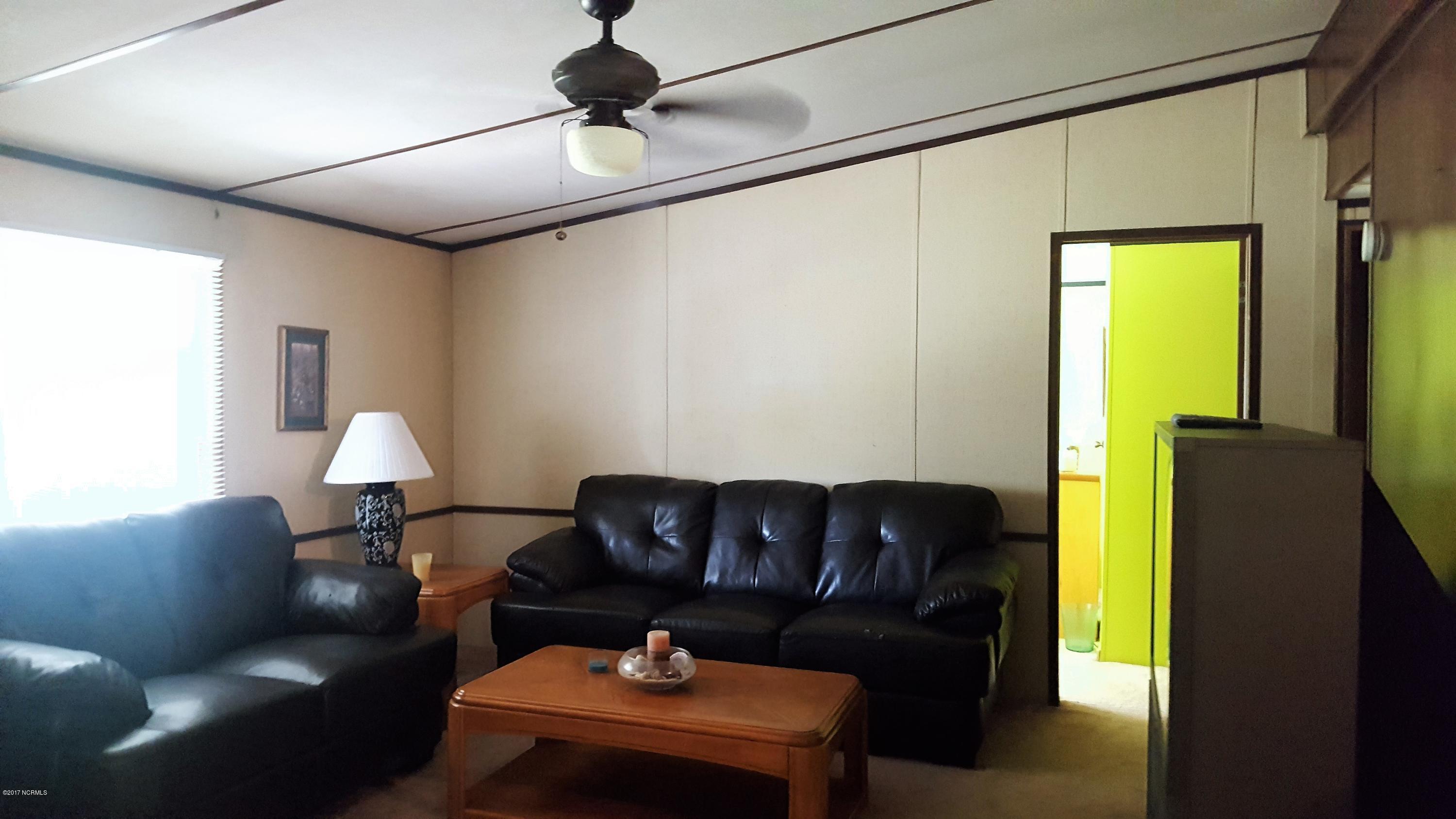 2274 Randy Street Southwest Supply, NC 28462 - Photo 4 of 19 LIVING 2