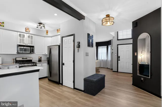 $649,900 | 201 Victoria Court, Ambler, PA 19002