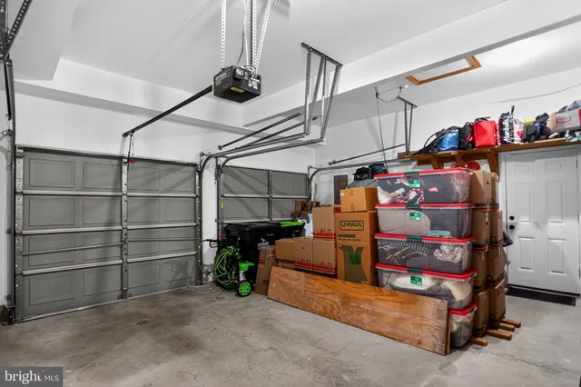 $649,900 | 201 Victoria Court, Ambler, PA 19002