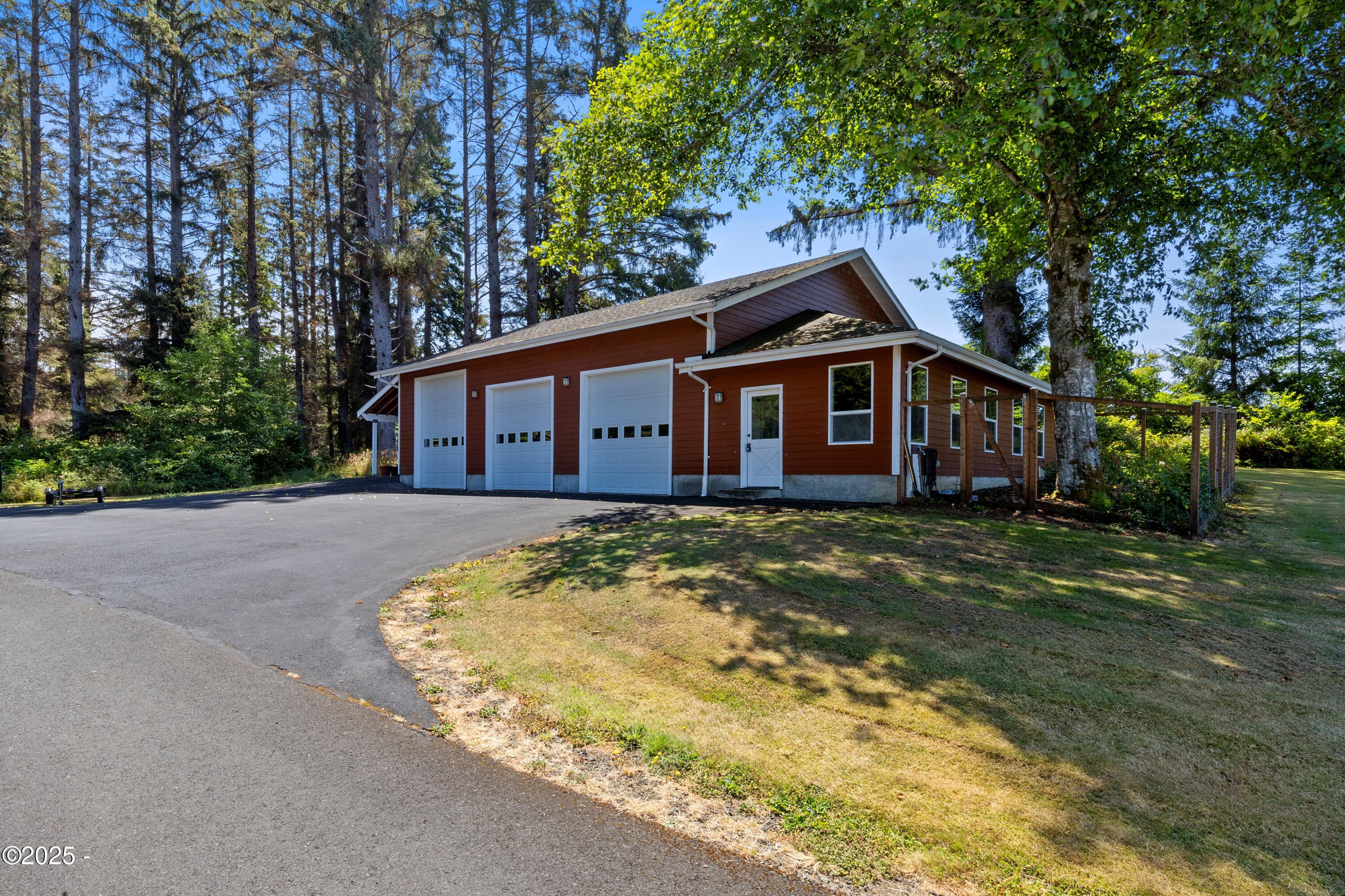 3279 Northeast East Devils Lake Road Otis, OR 97368 - Photo 48 of 59 49-IMG_1572