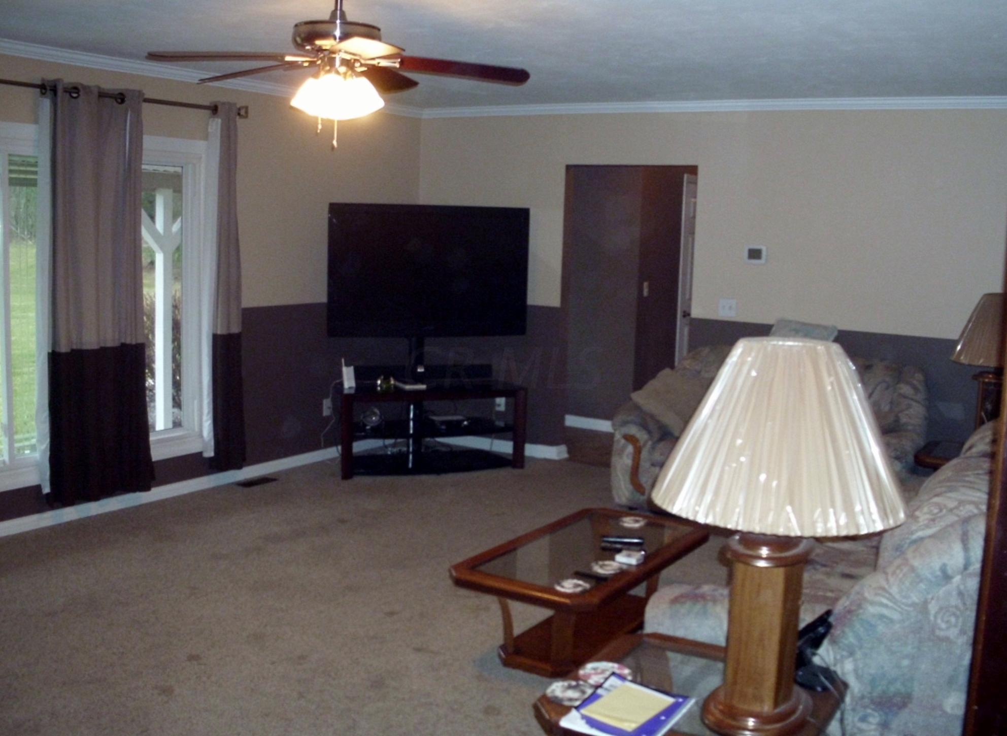 6251 Amanda Northern Road Carroll, OH 43112 - Photo 8 of 34 Gallery Image 8