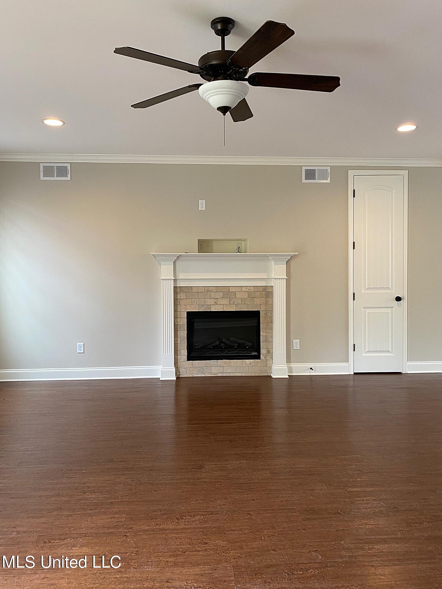 4744 Alexander Road Olive Branch, MS 38654 - Photo 10 of 12 EFE02C1B-7BDA-4DA7-811C-ECD2B2B9B5C1