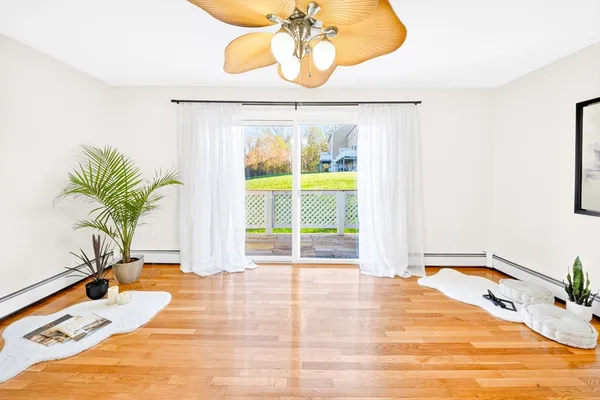 $2,550 | 82 Camelot Drive, Unit 82, Worcester, MA 01602