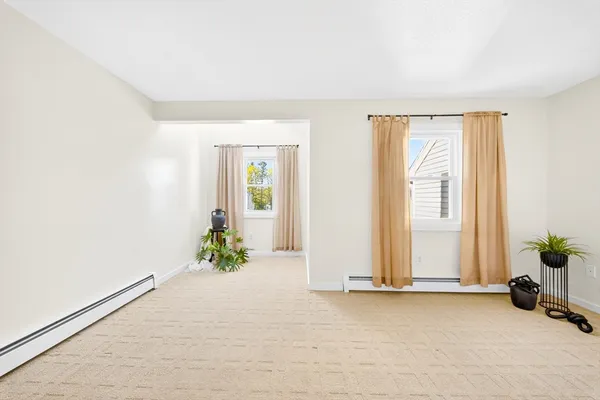 $2,550 | 82 Camelot Drive, Unit 82, Worcester, MA 01602