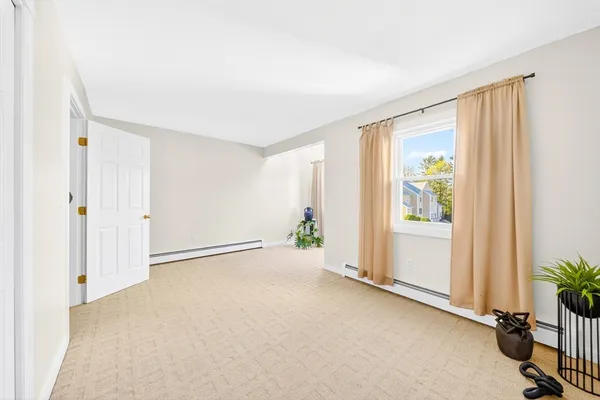 $2,550 | 82 Camelot Drive, Unit 82, Worcester, MA 01602
