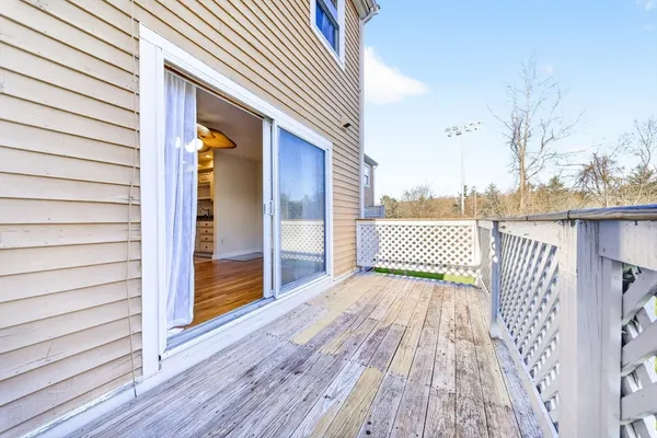$2,550 | 82 Camelot Drive, Unit 82, Worcester, MA 01602