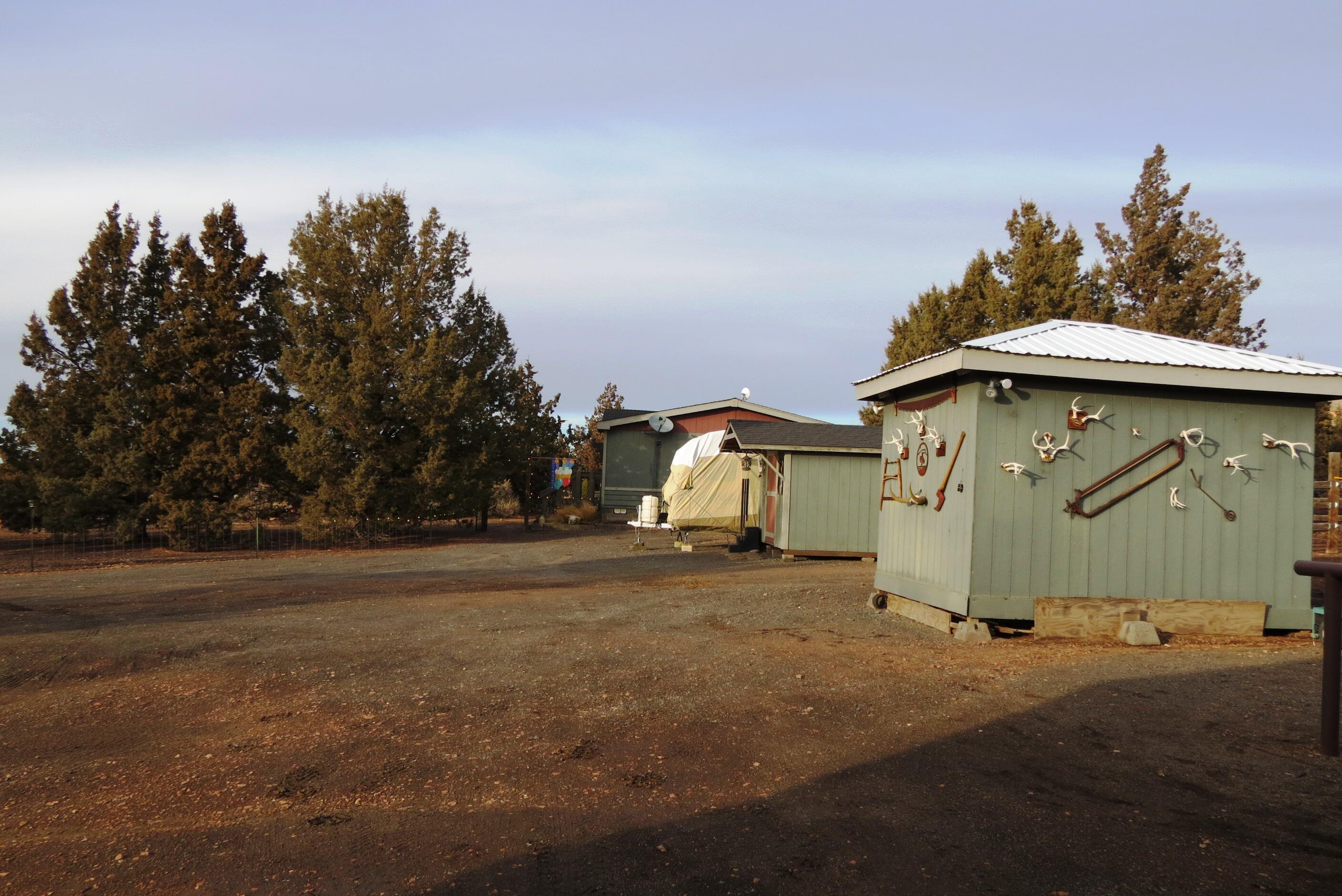 13870 South Sego Lily Road Powell Butte, OR 97753 - Photo 31 of 35 IMG_7843